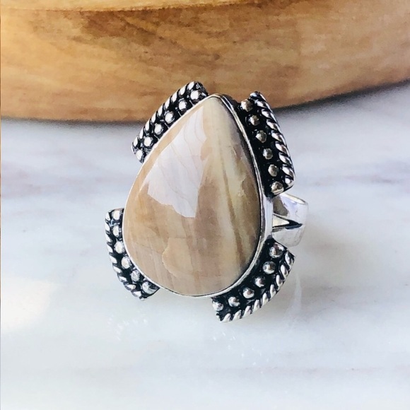 Mookaite Silver Ring - Picture 4 of 9